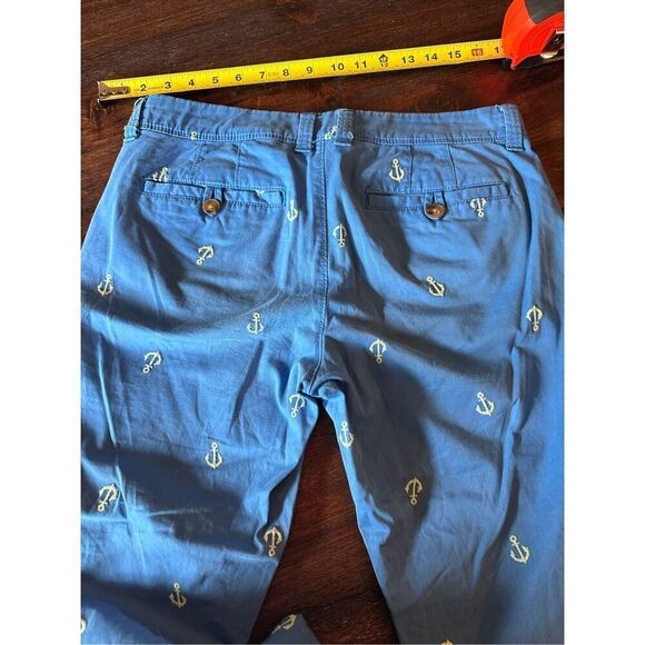 Old Navy Nautical Capri pants - Picture 5 of 7